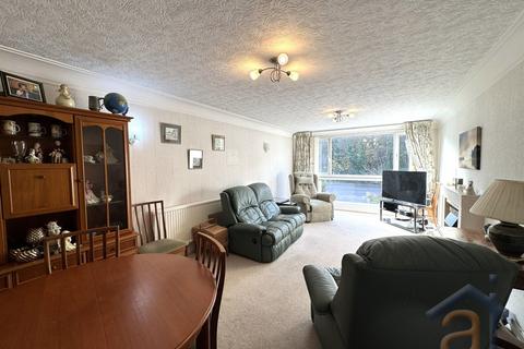 2 bedroom flat for sale, Hesketh View, Park Crescent, Southport, PR9 9LE
