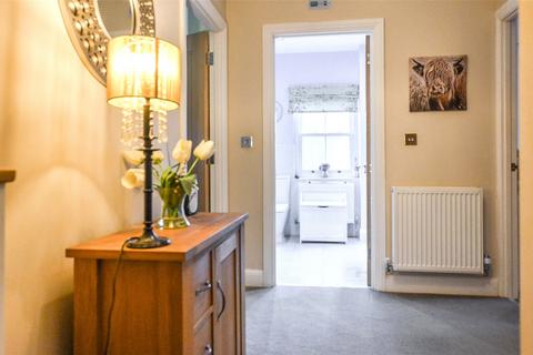 3 bedroom detached house to rent, Whatley Drive, Pewsey, Wiltshire, SN9