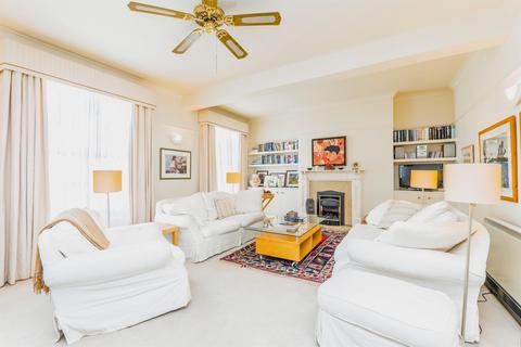 2 bedroom apartment for sale, Westgate Street, Cardiff CF10