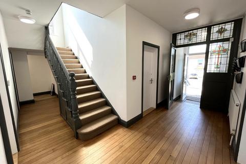 1 bedroom house to rent, Kings Avenue, Falmouth