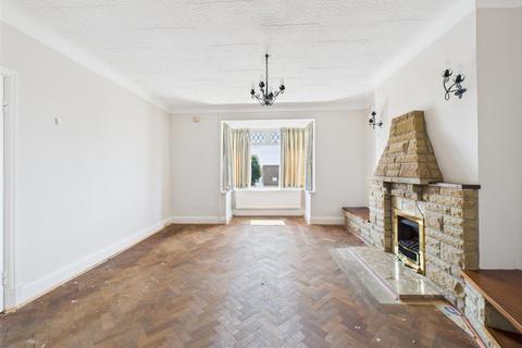 2 bedroom detached bungalow for sale, Pointfields Crescent, Hakin, SA73