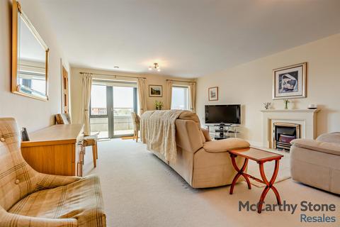 2 bedroom apartment for sale, Lock House, Keeper Close, Taunton, Somerset, TA1 1AX