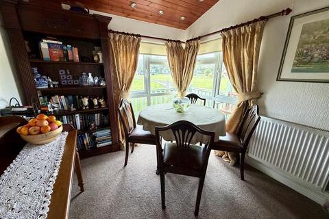 undefined, Parc y Wern, Llangoed, Beaumaris