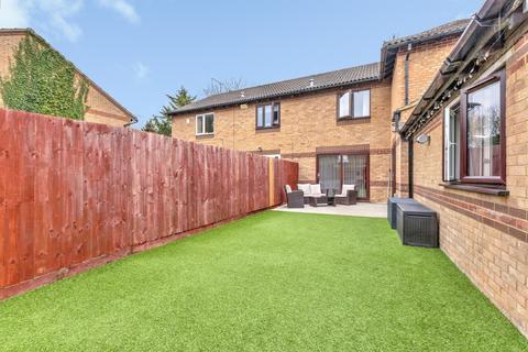 4 bedroom semi-detached house for sale, Beaune Close, Northampton