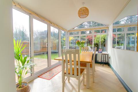 undefined, Nant Y Wedal, Heath, Cardiff