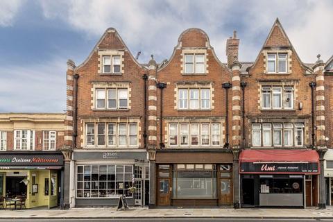 undefined, York Street, Twickenham TW1