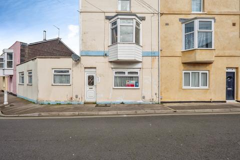 2 bedroom ground floor flat for sale, Hardwick Street, Weymouth