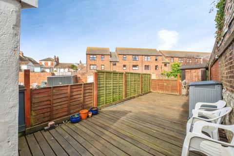 2 bedroom ground floor flat for sale, Hardwick Street, Weymouth