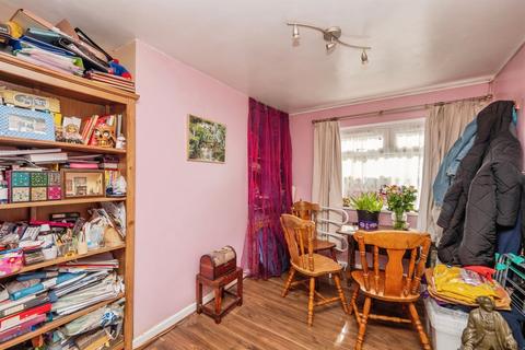 2 bedroom ground floor flat for sale, Hardwick Street, Weymouth
