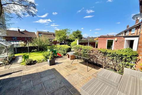 2 bedroom mews for sale, Greystoke Road, Macclesfield