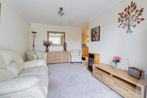 2 bedroom retirement property for sale, Long Road, Canvey Island SS8