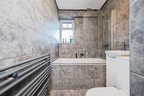 2 bedroom flat for sale, Neville Street, Glascote, Tamworth, Staffordshire, B77
