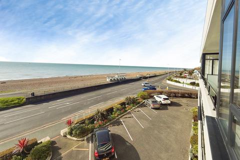 3 bedroom flat for sale, Brighton Road, Worthing BN11