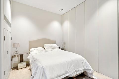 2 bedroom apartment for sale, Warwick Court, Holborn, WC1R
