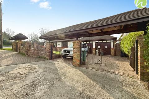 undefined, London Road, Pitsea, SS13
