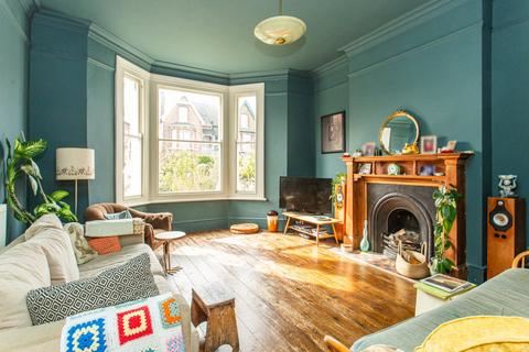 5 bedroom terraced house for sale, Beltinge Road, Herne Bay, Kent, CT6