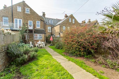 5 bedroom terraced house for sale, Beltinge Road, Herne Bay, Kent, CT6