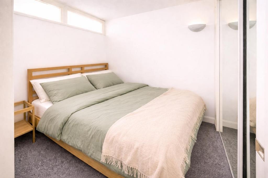 Bedroom.png