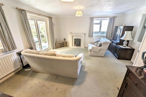 2 bedroom bungalow for sale, Millbridge Road, Minehead TA24