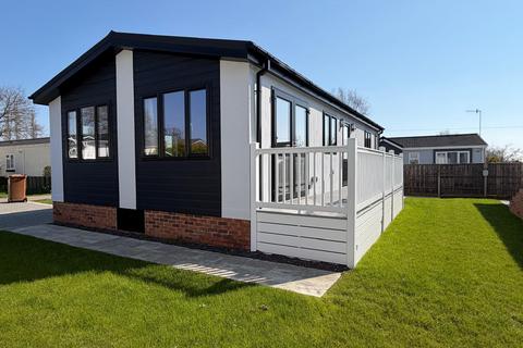 undefined, Kings Langley, Hertfordshire, WD4