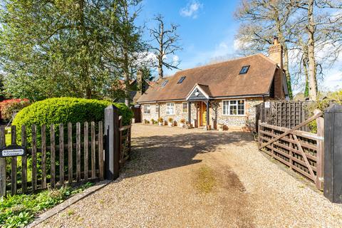 3 bedroom detached house for sale, Hedgerley Green, Hedgerley, Slough, SL2