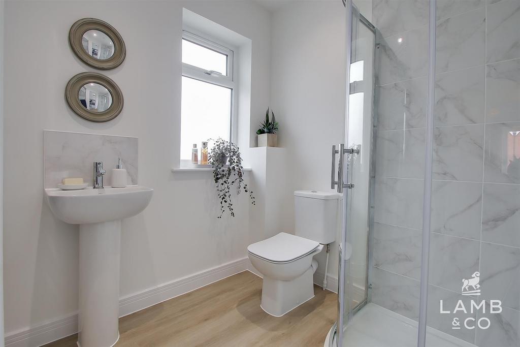 Ensuite
