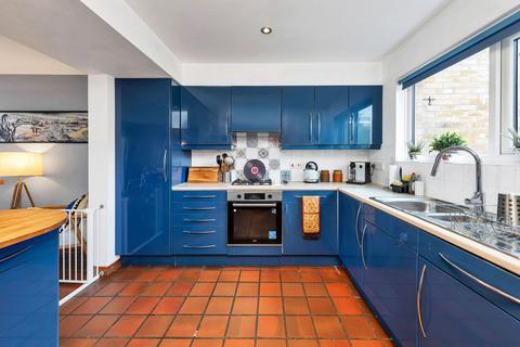 3 bedroom end of terrace house for sale, Grove Gardens, Ely CB7