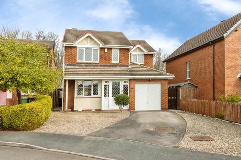 4 bedroom detached house for sale, Bryony Court, West Yorkshire LS10