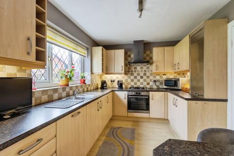 4 bedroom detached house for sale, Bryony Court, West Yorkshire LS10