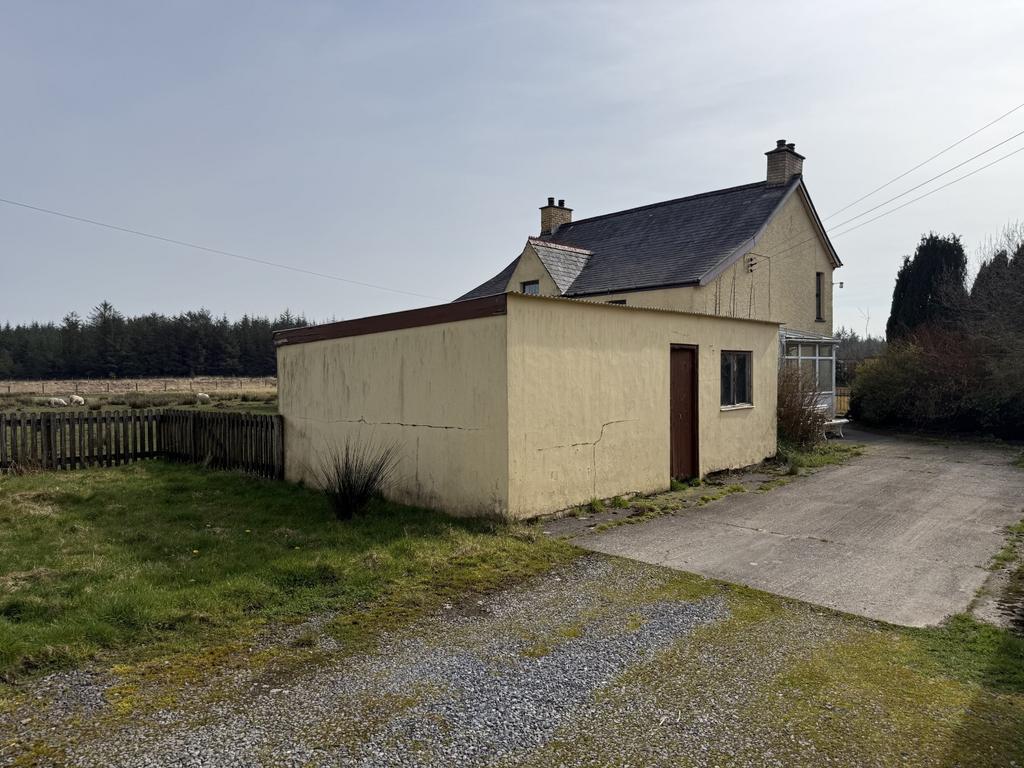 Range of useful outbuildings