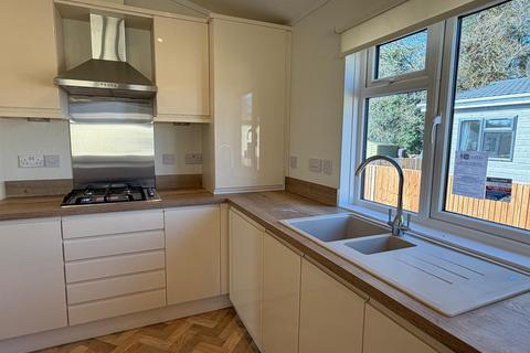 undefined, Kings Langley, Hertfordshire, WD4