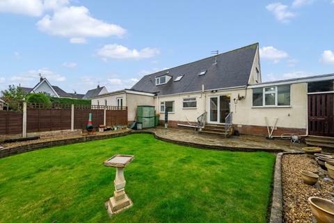 2 bedroom semi-detached house for sale, Lowick Drive, Poulton-le-fylde FY6