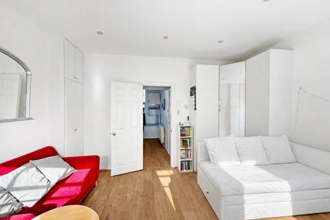 St Peters Street, London, N1