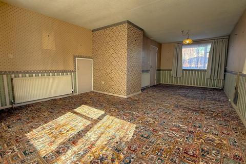 3 bedroom end of terrace house for sale, Longlands Close, Birmingham B38