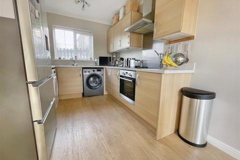 undefined, Golwg Y Twr, Kidwelly