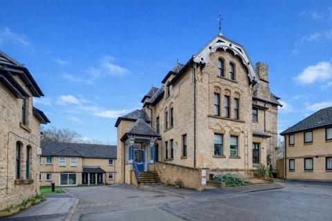 Apartment - Dinglebank Close, Lymm WA13