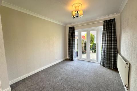 3 bedroom semi-detached house for sale, Thomas Mason Close, Wolverhampton WV11
