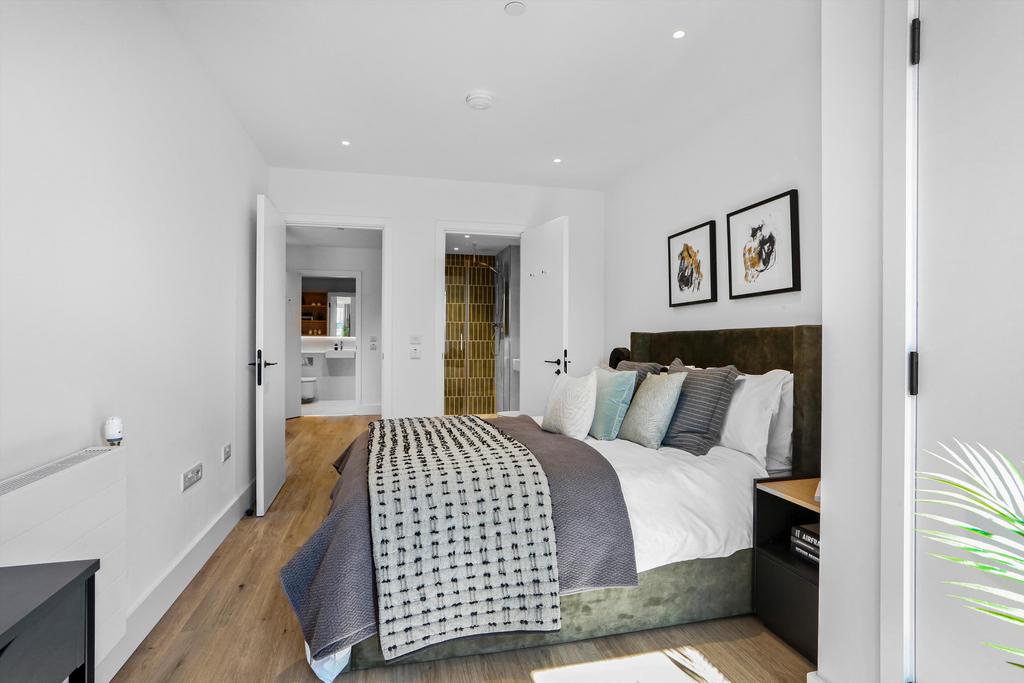 Apartment in London - View 5