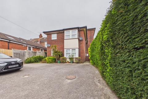 1 bedroom flat for sale, Havant Road, Portsmouth PO6