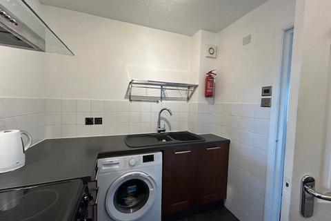 undefined, Telfords Quay, Ellesmere Port, CH65