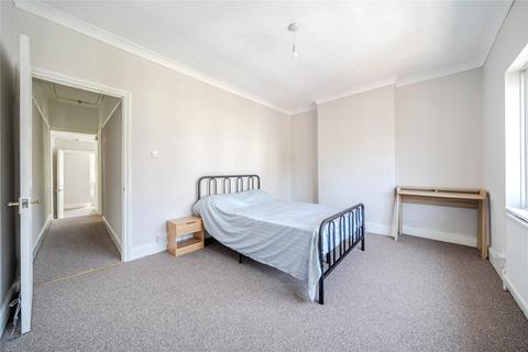3 bedroom semi-detached house for sale, Park End, Bromley