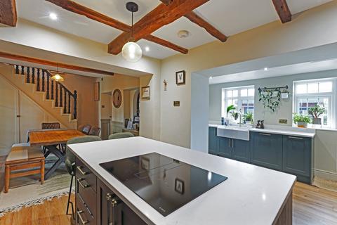 4 bedroom semi-detached house for sale, Belmont Terrace, Thurgoland, S35 7AD