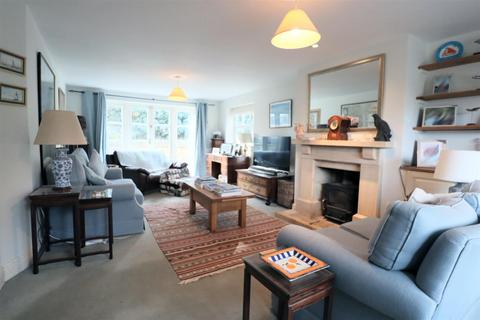 4 bedroom character property for sale, Brooke Road, Braunston LE15