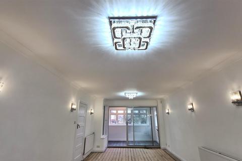 3 bedroom detached house for sale, Farmleigh, Southgate N14