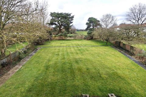 5 bedroom detached house for sale, Connaught Drive, Golders Green NW11