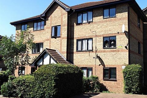 Dalrymple Close, Southgate N14