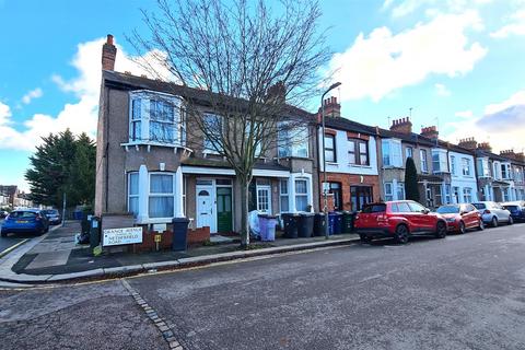 2 bedroom flat for sale, Grange Avenue, North Finchley N12