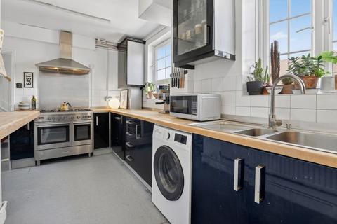 3 bedroom flat for sale, Tornay House, Shore Place, E9