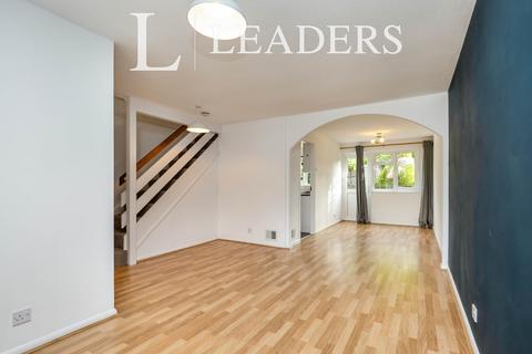3 bedroom house to rent, Torridon Close, Woking, GU21