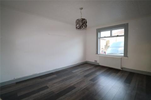 2 bedroom flat for sale, Brucefield Terrace, Lumphinnans, Cowdenbeath, Fife, KY4